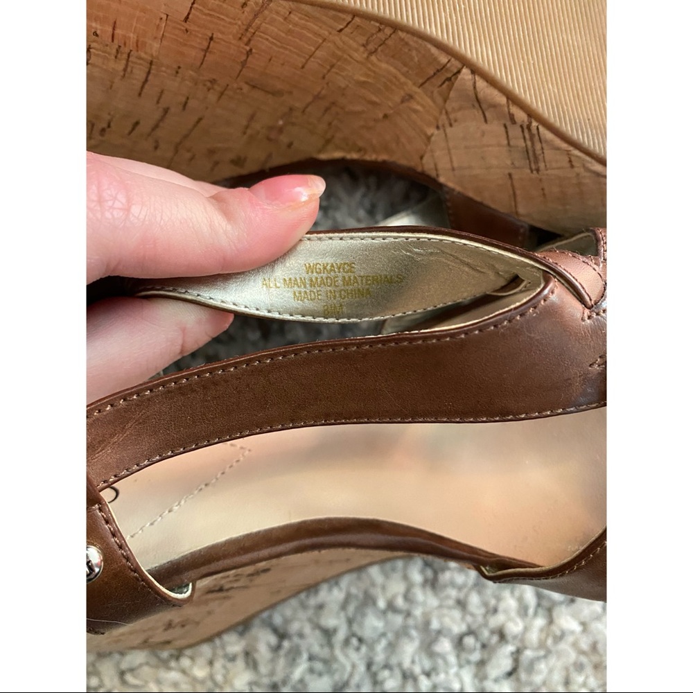 Guess Wedges - Picture 4 of 5